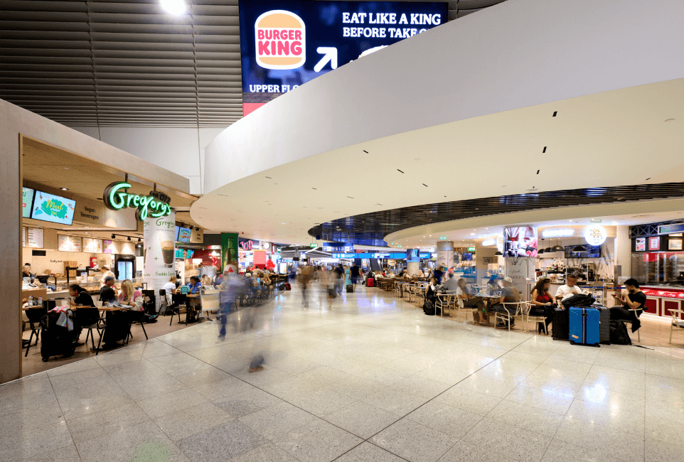 burger king restaurant at the airport